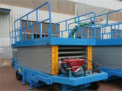 柴油機移動式升降機