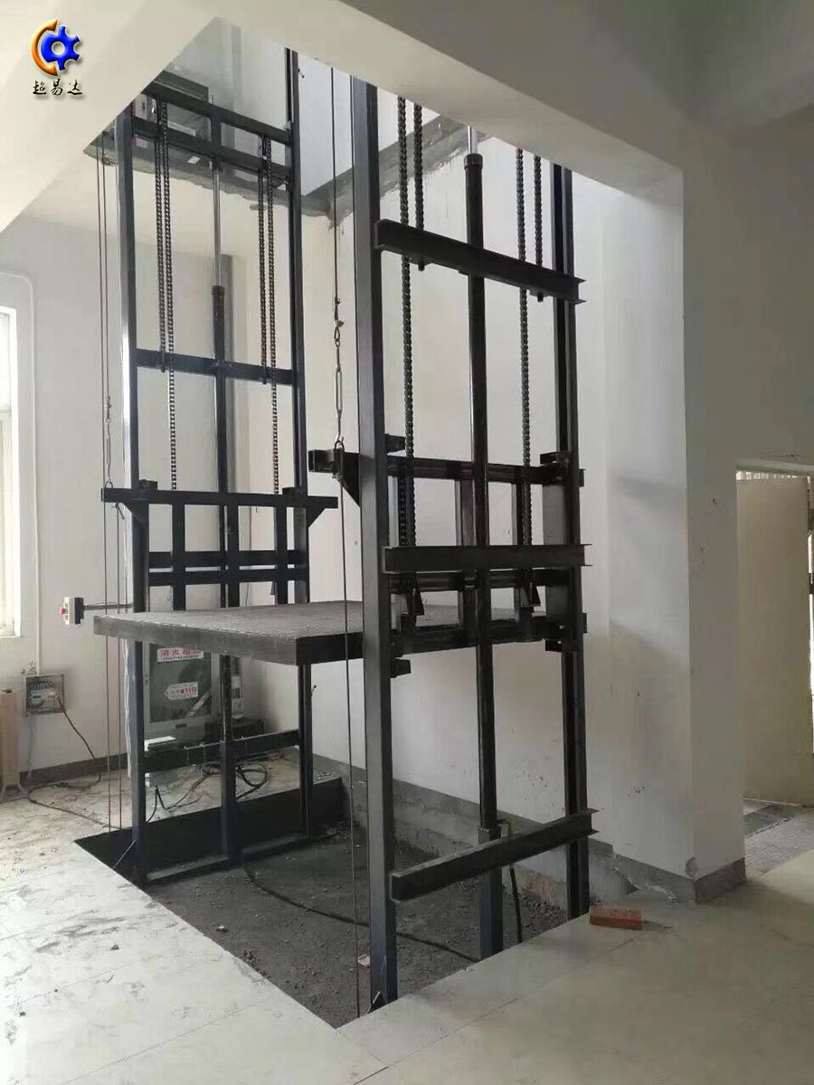 導(dǎo)軌鏈條式升降平臺