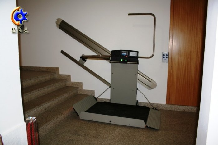 直軌斜掛式輪椅升降平臺