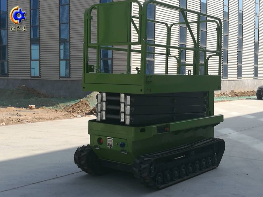 履帶式全自行移動(dòng)液壓升降機(jī) 履帶式全自行移動(dòng)液壓升降機(jī)