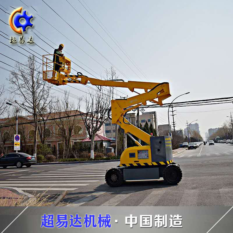 自行曲臂式高空作業(yè)平臺(tái)車