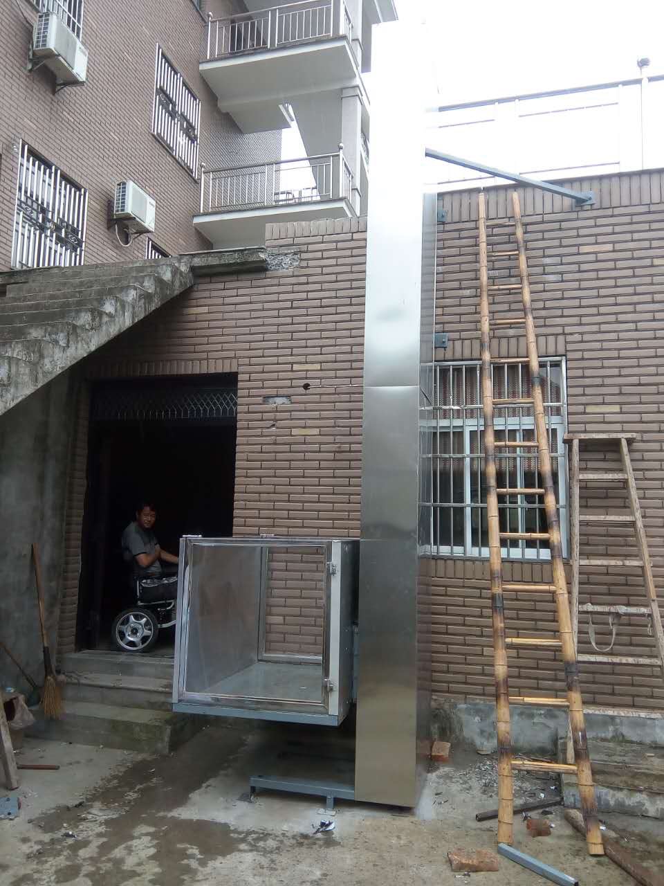 垂直無障礙升降平臺垂直升降機(jī) 